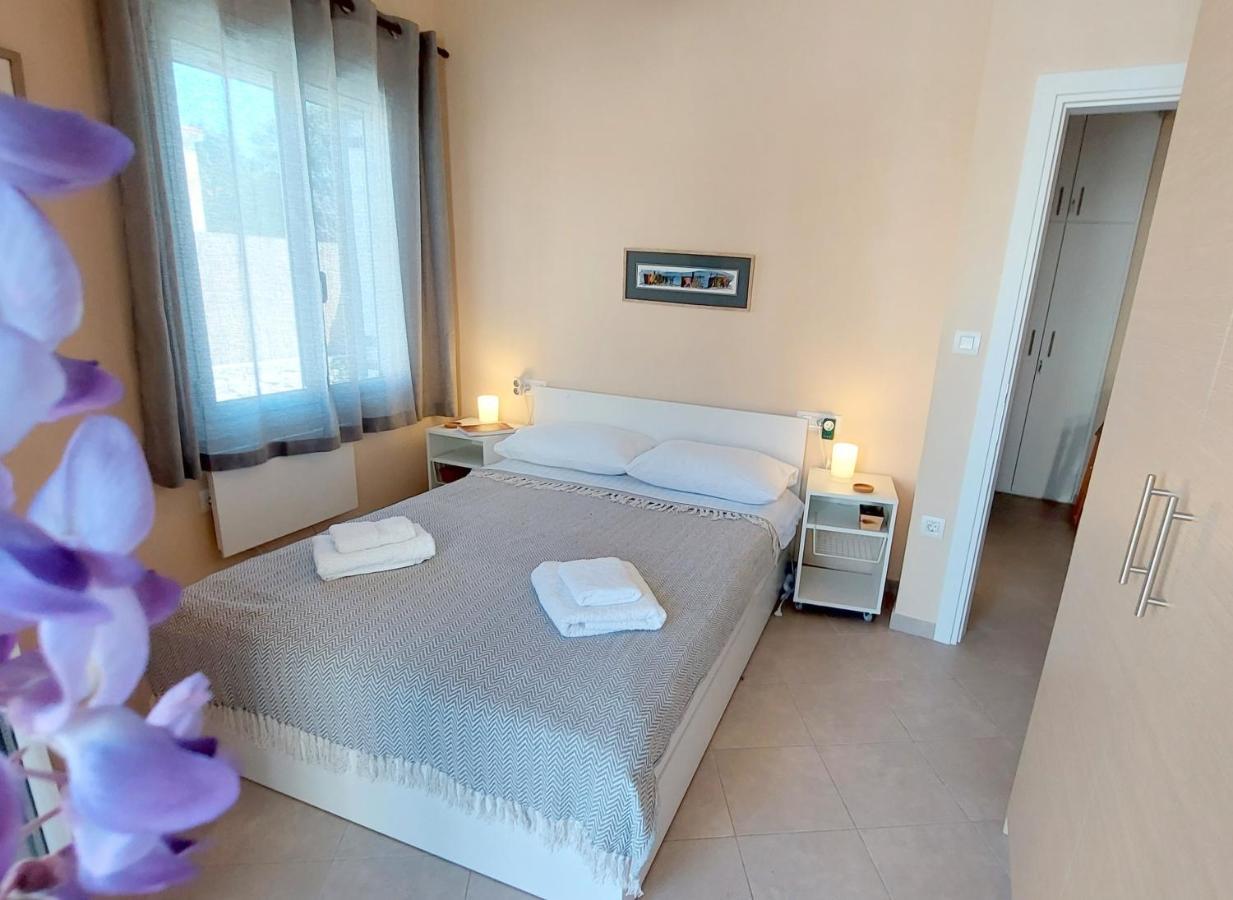 Epameinondas Luxury House วาธี ภายนอก รูปภาพ
